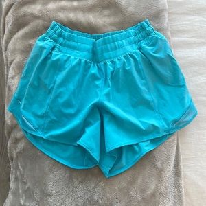 Lululemon Electric turquoise hotty hot shorts
